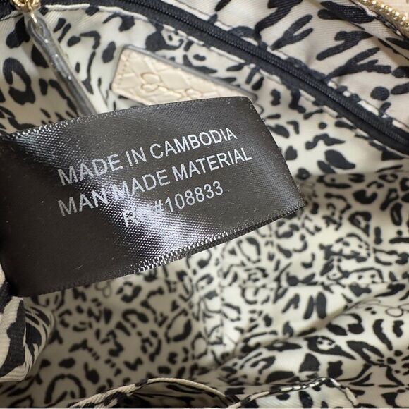 $108 JESSICA SIMPSON NESSA OVERSIZED BUCKET SHOULDER TOTE SATCHEL PURSE NWT - Picture 13 of 15